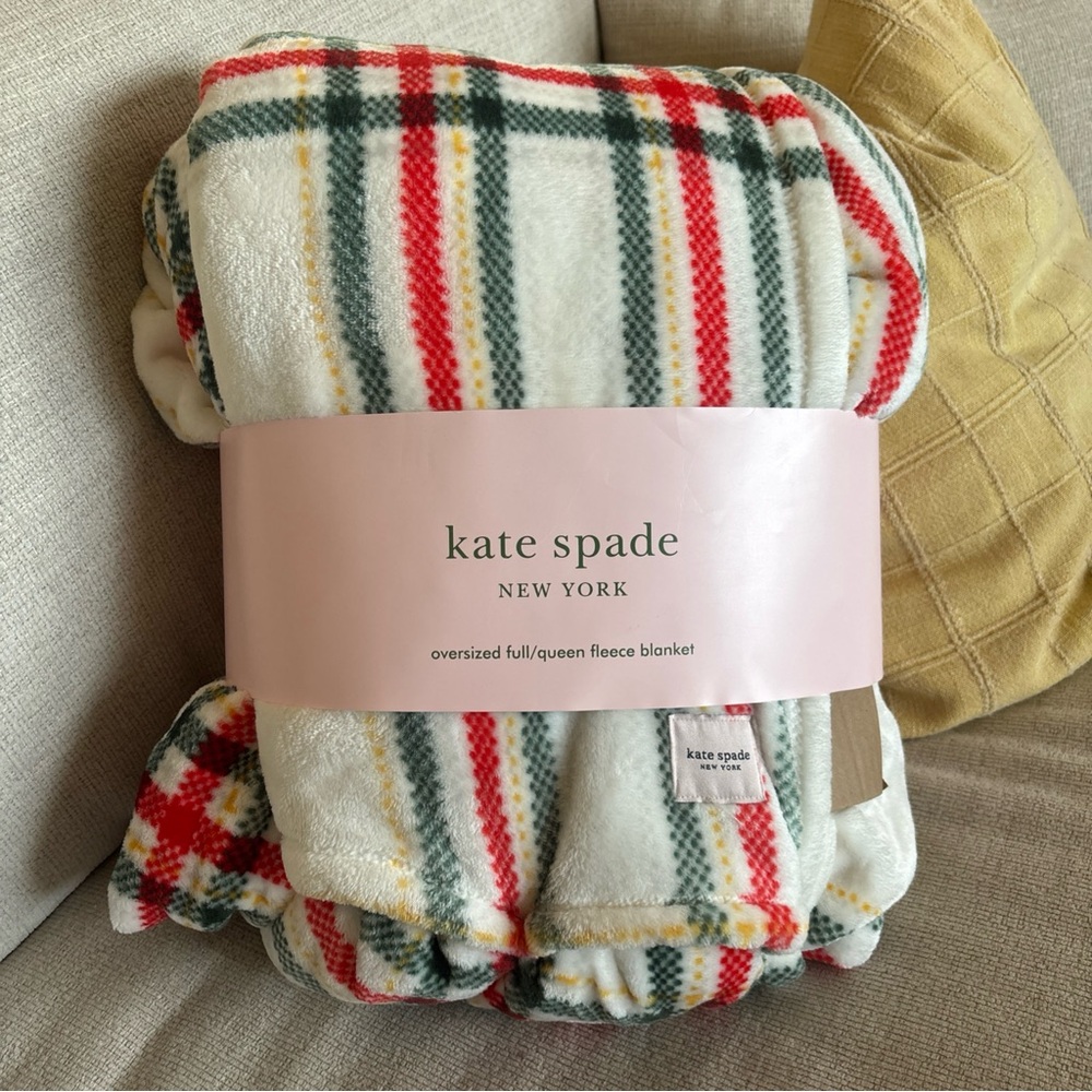kate spade Multicolor Plaid Fleece Blanket